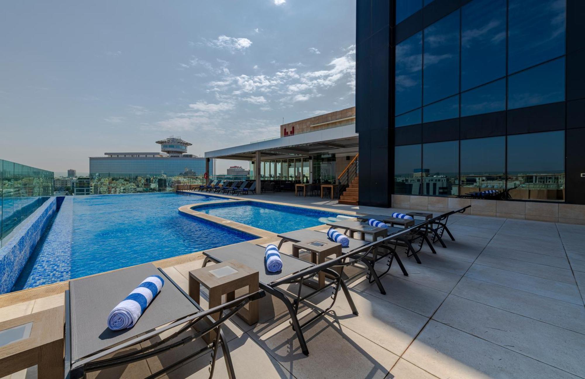 Millennium Al Masar Hotel Djedda Buitenkant foto